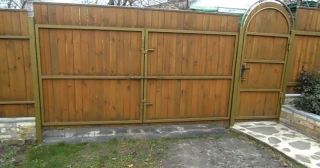Купить распашные ворота деревянные Новошахтинск, цена от 2796 руб.