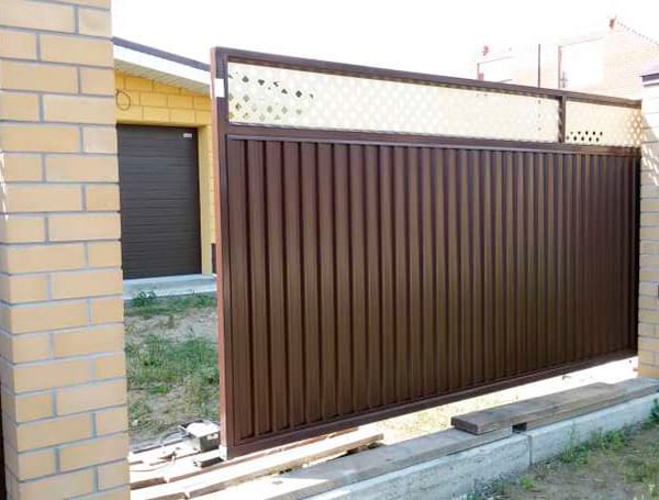 Эстетика и Надежность: Ворота Grand Line для Вашего Дома в Новошахтинске от 37762 руб
